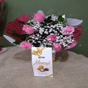 arranjo de flores e chocolates preço